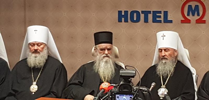 Amfilohije i Onufrije na konferenciji za novinare