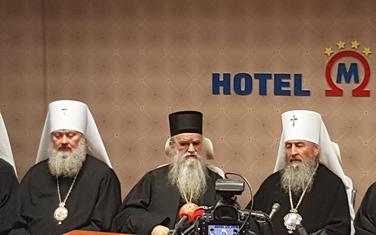 Amfilohije i Onufrije na konferenciji za novinare