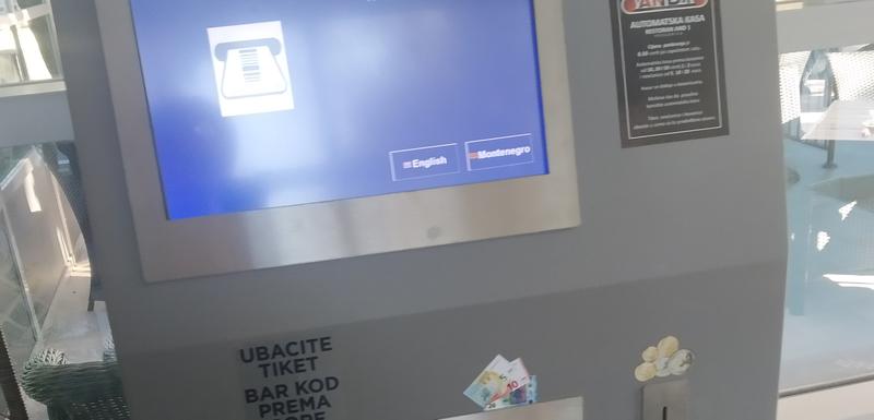 Izdaje i račun, ali ne fiskalni: Parkomat u restoranu "And1"