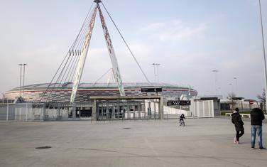 Hrana sa “Alijanc stadiona” namijenjena prodaji tokom derbija, pošla je dobrotvornim organizacijama