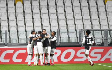 Fudbaleri Juventusa svale gol Ramzija