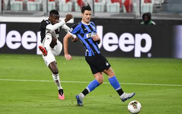 Blez Matuidi i Antonio Kandreva iz Intera