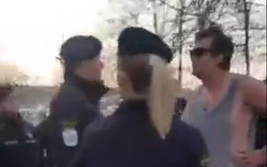 Vanja Đurišić u razgovoru sa službenicima Komunalne policije