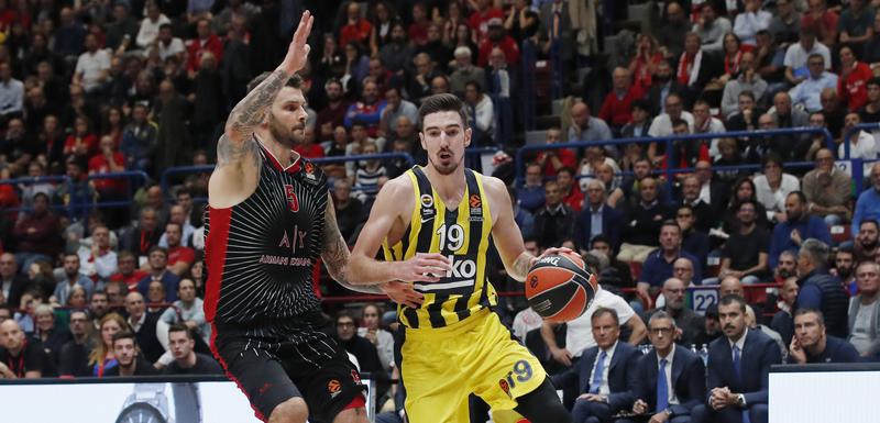 Micov (Armani) i De Kolo (Fenerbahče)