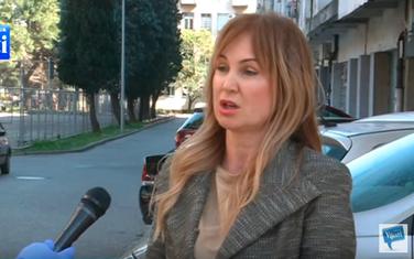 Marina Medojević daje izjavu Mišiću