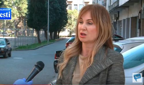 Marina Medojević daje izjavu Mišiću